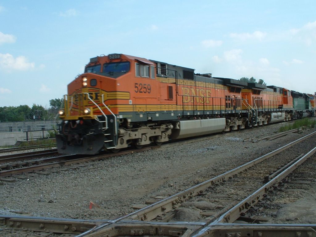 BNSF 5259